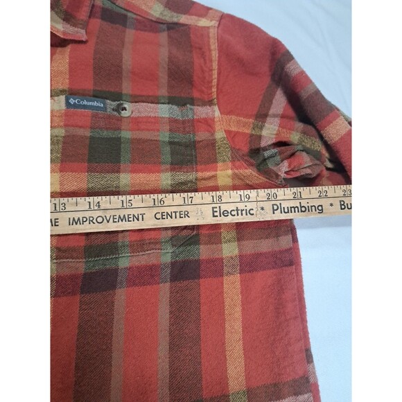 Columbia Mens Flannel Medium Red Outdoors Hiking Camping Button Up Collared - Picture 5 of 8